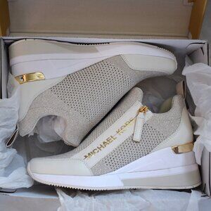 Michael Kors Willis Wedge Trainer w/ Zipper Size 6.5